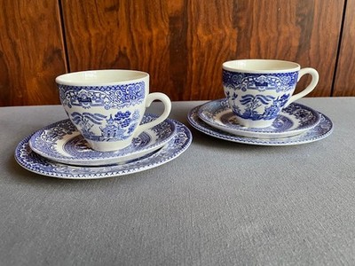 English Ironstone Tableware Ltd   ''Blue Willow'' 2 Teegedecke - ca. 1960-1970