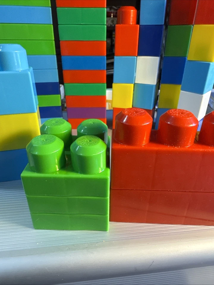 Bulk Lot Of Mega Bloks Building Blocks Bricks 65 Piece Mixed Colors VGC - Image 3 of 4