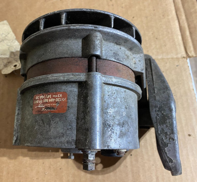 Alternator   Saab 900 1981 to 1983. riginal Equipment