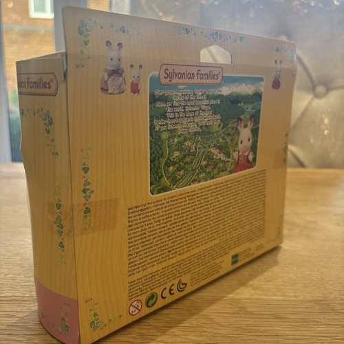 SYLVANIAN FAMILIES WOOLLY ALPACA FAMILY 5358 with baby - Picture 3 of 5