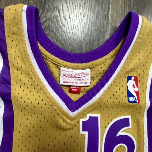 Men Size Small Peja Stojakovic Sacramento Kings Mitchell & Ness Swingman Jersey - Picture 2 of 5