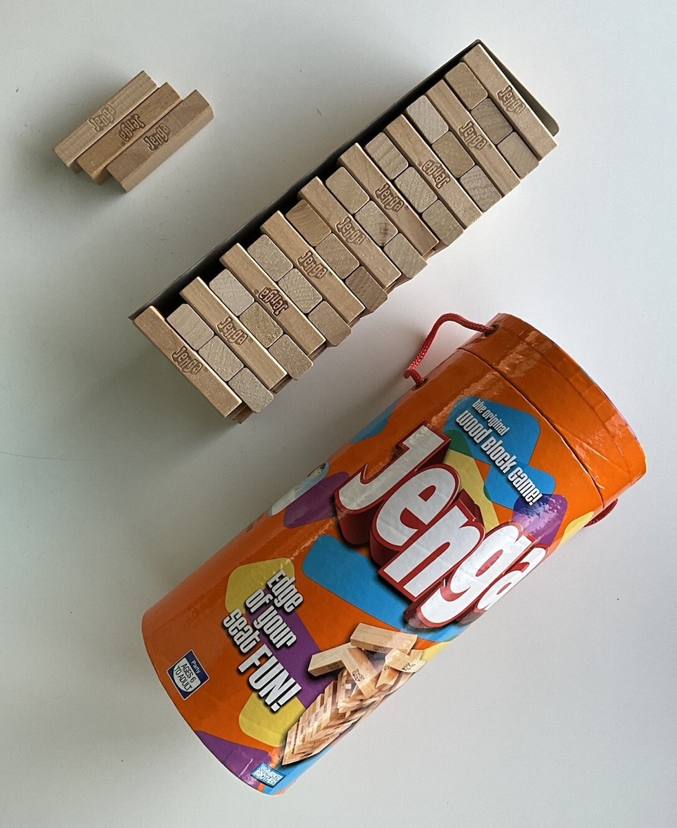 2006 JENGA the Original Wood Block Game Parker Bros/Hasbro Used