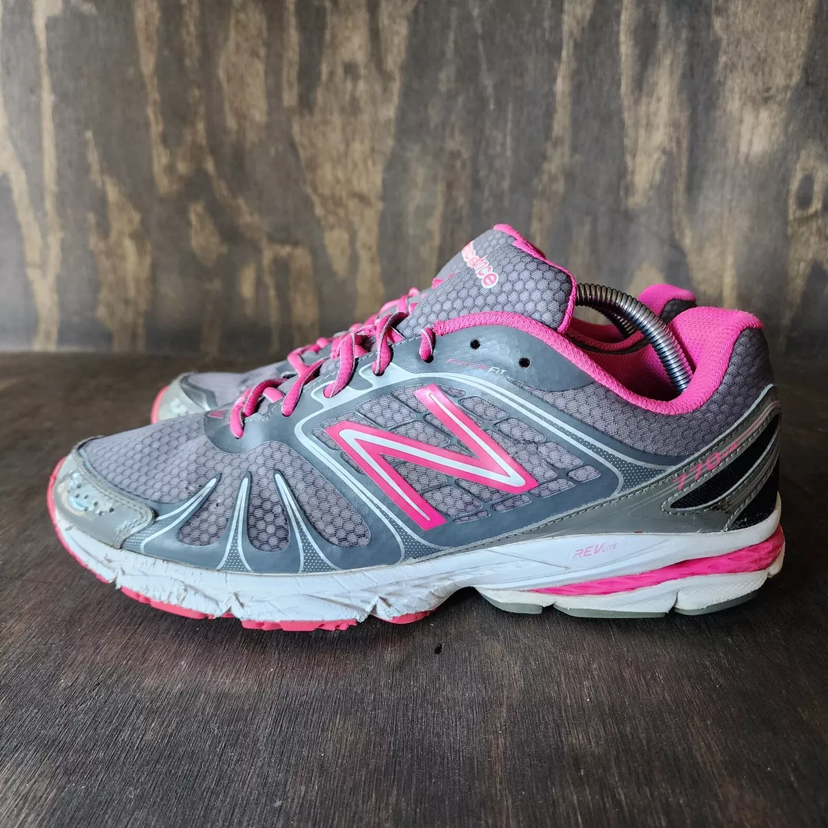 New balance best sale 770 femme bleu