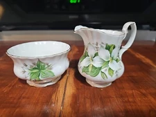 Vintage Royal Albert TRILLIUM Cream and Sugar