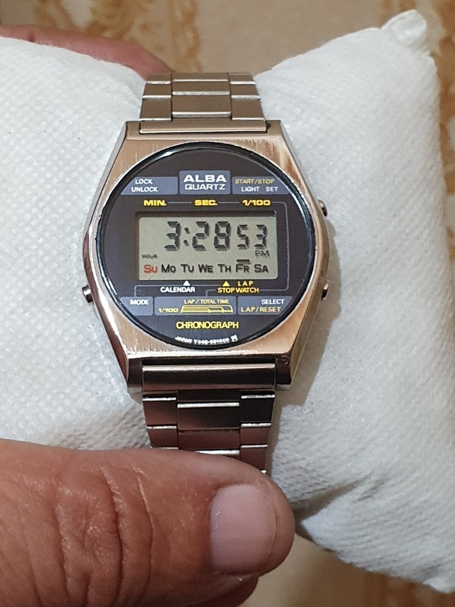 希少! ALBA Y448-6010 メンズ　腕時計 Vintage Seiko ALBA Y448-6010 Chronograph Digital Quartz