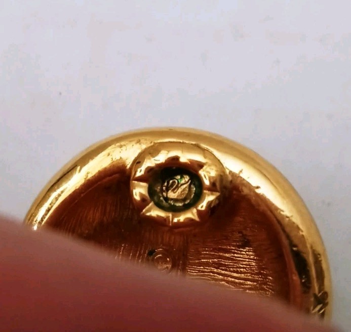 Picture 7 of 9