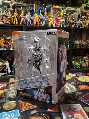 NECA TMNT The Shredder Signature Edition AutoT 7'' Action Figure