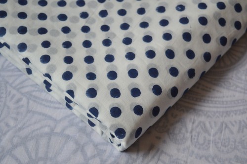 2.5 Yard Indian Hand Block Polka Dot Print Fabric 100% Cotton Print_709 (2k24) - Picture 6 of 11