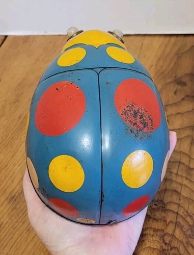 Juguete a batería vintage de 7" de hojalata pintado para dama insecto de Modern Toys Japón sin probar - Imagen 8 de 9