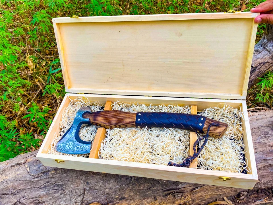 Personalize HAND FORGED Carbon Steel Viking Axe Tomahawk Throwing Axe W/Sheath - Image 4 of 4