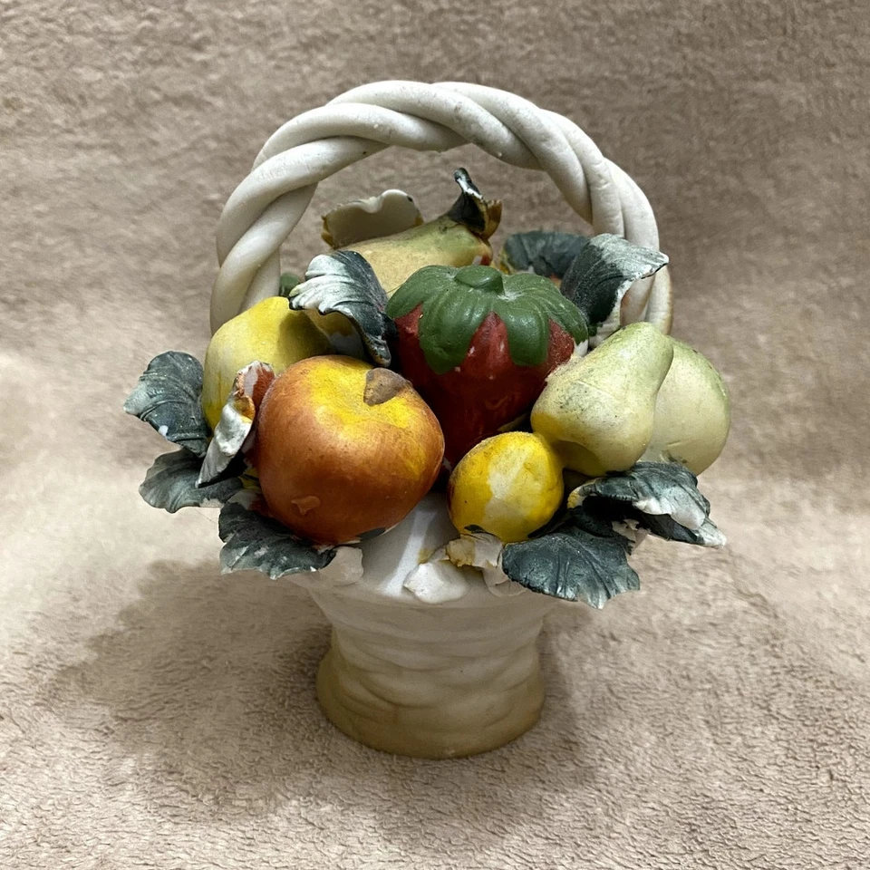 Cesta de frutas de cerámica vintage Capodimonte, mediados del siglo XX Foto 2 de 4