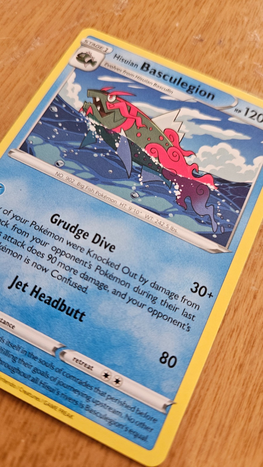 Hisuian Basculegion 44/189 Non-Holo Pokemon card