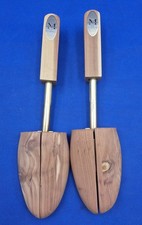 Mens Warehouse Cedar Wood Shoe Tree Stretchers