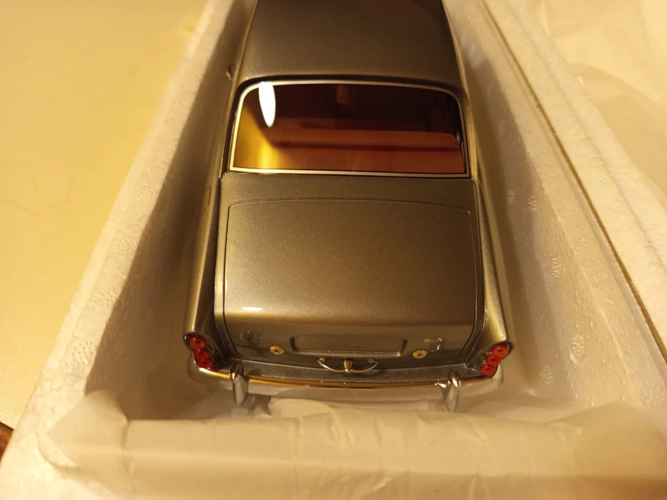 Bentley S3 Park Ward Mulliner 1/18 di Bos Model come nuovo con scatola. BOS301. - Immagine 3 di 4