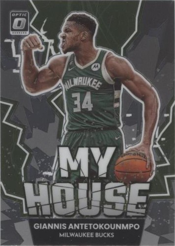 2022-23 Donruss Optic Giannis Antetokounmpo #75 Silver Prizm HOLO