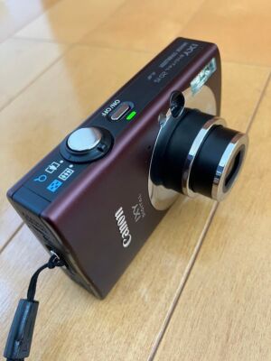 Canon IXY DIGITAL 20 IS brown English Language compact digital