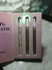 Langmanni  Multi-Chromatic Liquid Eyeshadow White Bronze And Taupe Shade B