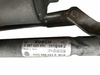 5M0955023E 264502 wischermotor vorne at VOLKSWAGEN GOLF PLUS 5M1 HIGHLINE 2004
