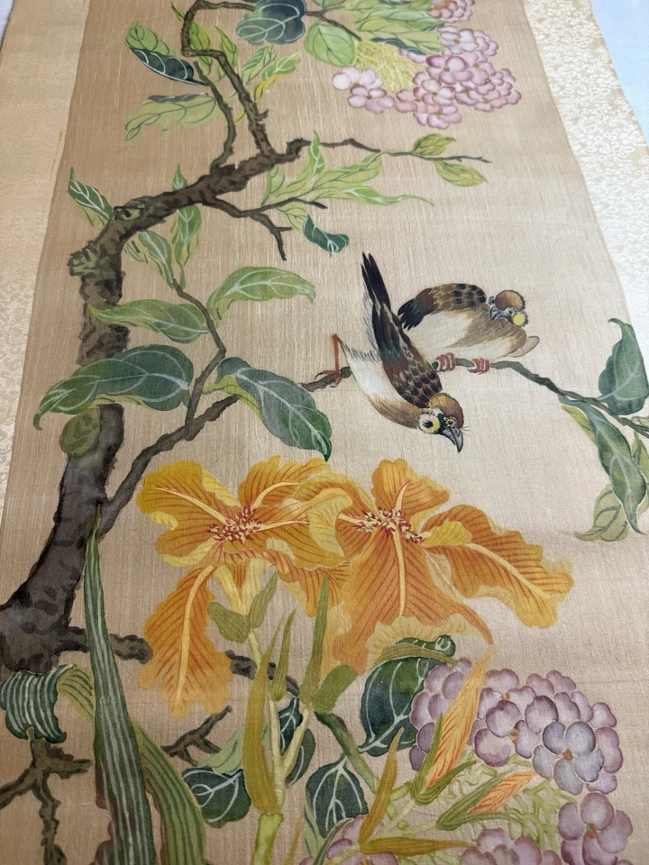 Antigua seda china pintada a mano  Foto 3 de 4