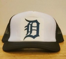 Snap Back Truckers Style Baseball Cap