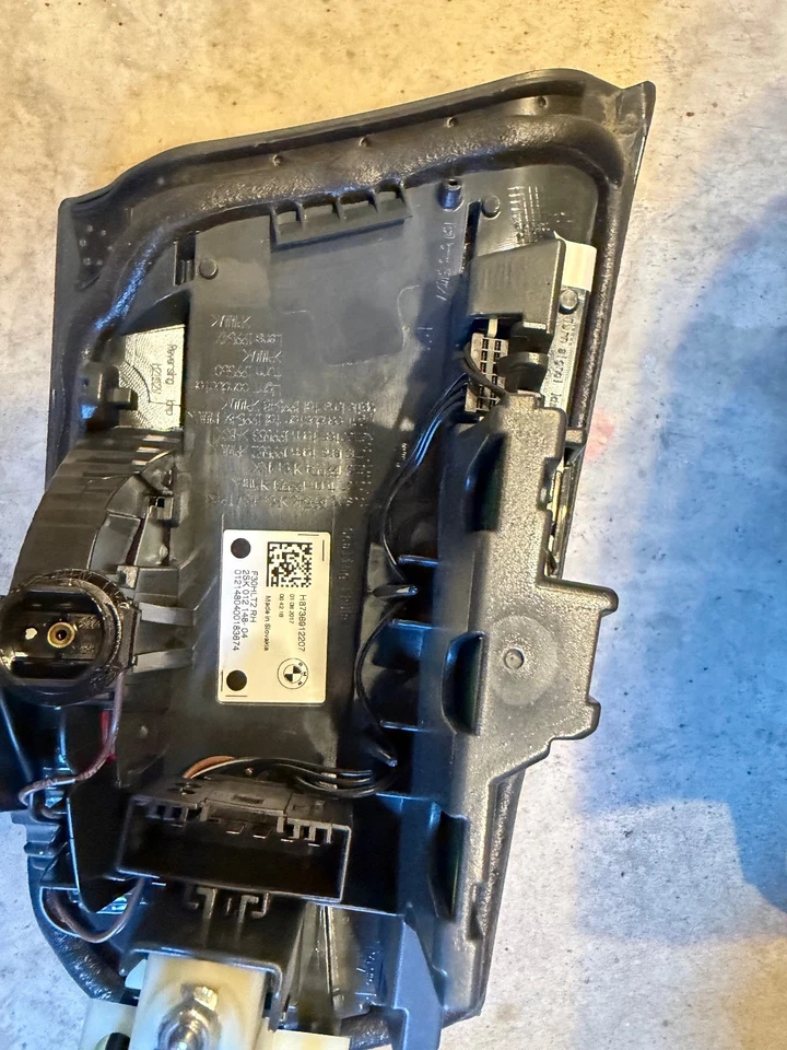 15-18 BMW F30 F80 M3 LCI Rear Tail Lights Taillights Set OEM - Image 2 of 4