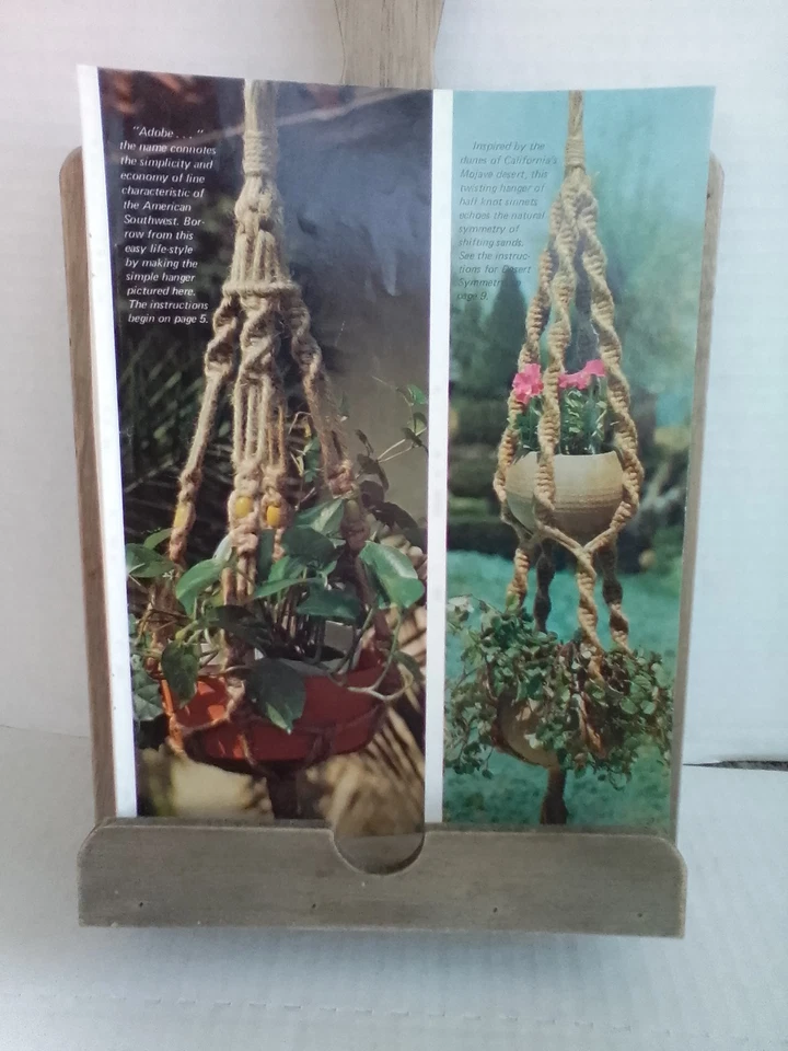 1974 CCP Easy To Make Macrame Pot Hangers H224 Macrame Pattern Book Vintag 16499 - Image 2 of 4