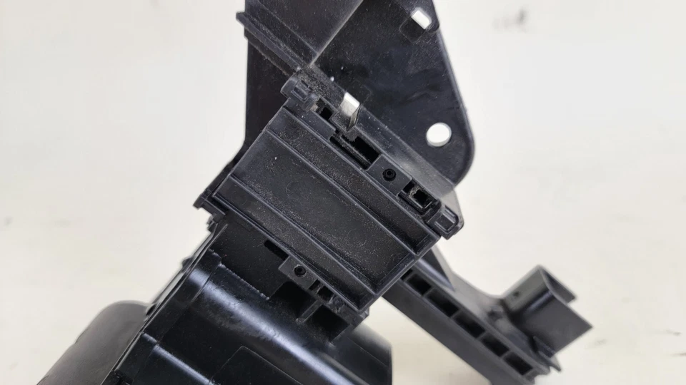 2012-2015 BMW F30 335Xi N55 Distributor External Ignition Base 929615301 OEM - Image 3 of 4