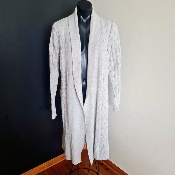 Women's size XXS 'WITCHERY' Gorgeous grey longline cable knit cardigan - EUC