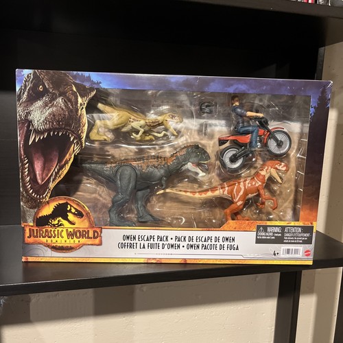 Jurassic World Dominion Owen Escape Pack Atrociraptor Carnotaurus