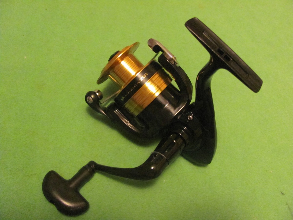DAIWA D-SHOCK 3000B SPINNING REEL NEW OFF COMBO. | eBay