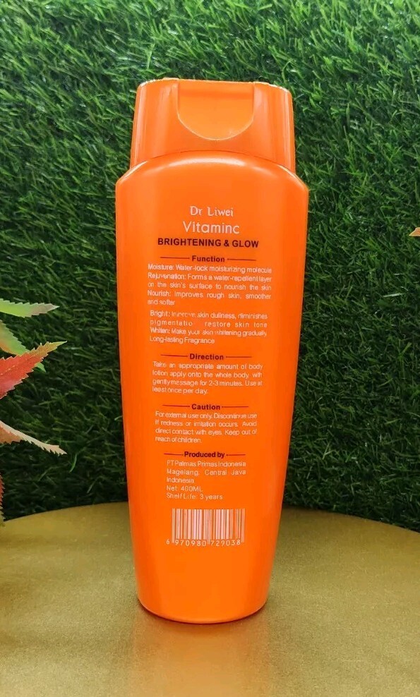 Dr Liwei VitaminC Brightening Body Care Series 4 Pc Set Lotion+ 