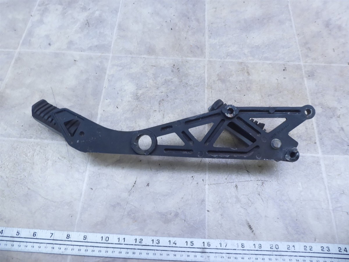 1984 Kawasaki ZX550 GPZ K396-1) left side front and rear