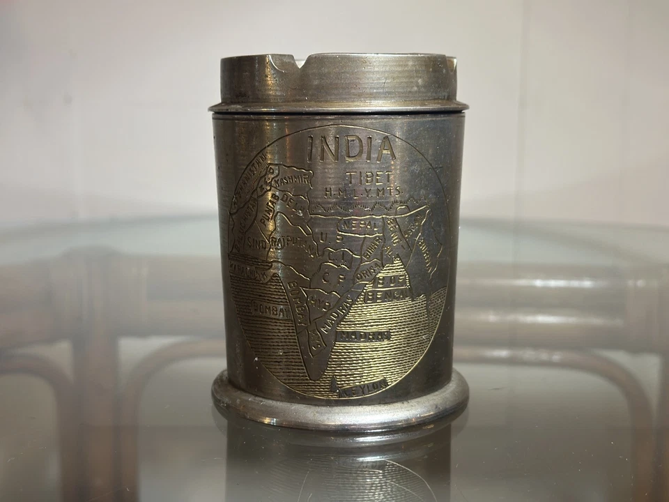 Antiguo portero de cigarrillos decorado a mano, indio, latón, lata de tabaco, victoriano Foto 2 de 4