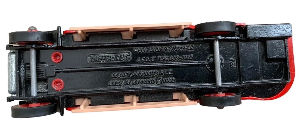 Matchbox Lesney Open Air Double Decker Bus 1982 Red Vintage 4" - Image 2 of 4