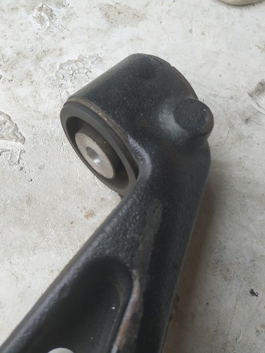 06-12 Mercedes W251 R350 R550 Front Left Driver Side Lower Control Arm OEM - Picture 4 of 10