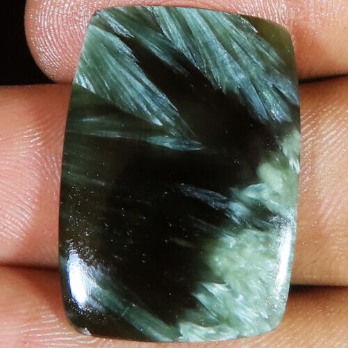 100% Natural Green SERAPHINITE Cushion Shape Gemstone 22.00 CT 20x28x3 mm RM-428 OV10602 100% Natural Green SERAPHINITE Cushion Shape Gemstone 22.00 CT 20x28x3 mm RM-428 OV10602