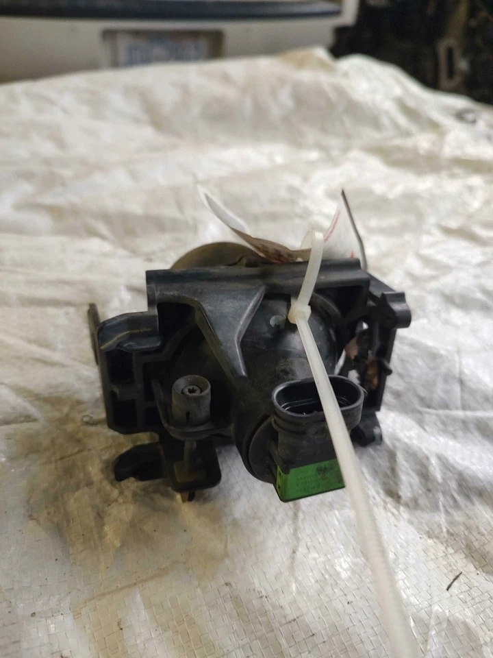 Противотуманные фары Ford подходят для Flex Edge Fusion MKS MKT MKX LH или RH OEM 6E5Z15200A - Изображение 2 из 2