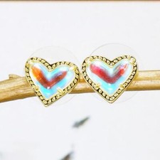 NWT Kendra Scott Ari Heart Stud Earrings Dichroic Glass Gold