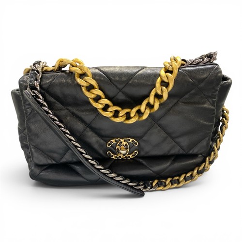 CHANEL 19 Small Black Lambskin Quilted Flap Bag Mixed Metal Chain Strap