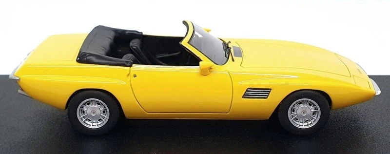 Best Of Show (BOS) escala 1/43 BOS43180 - 1971 Intermeccanica Indra descapotable amarillo Foto 3 de 4