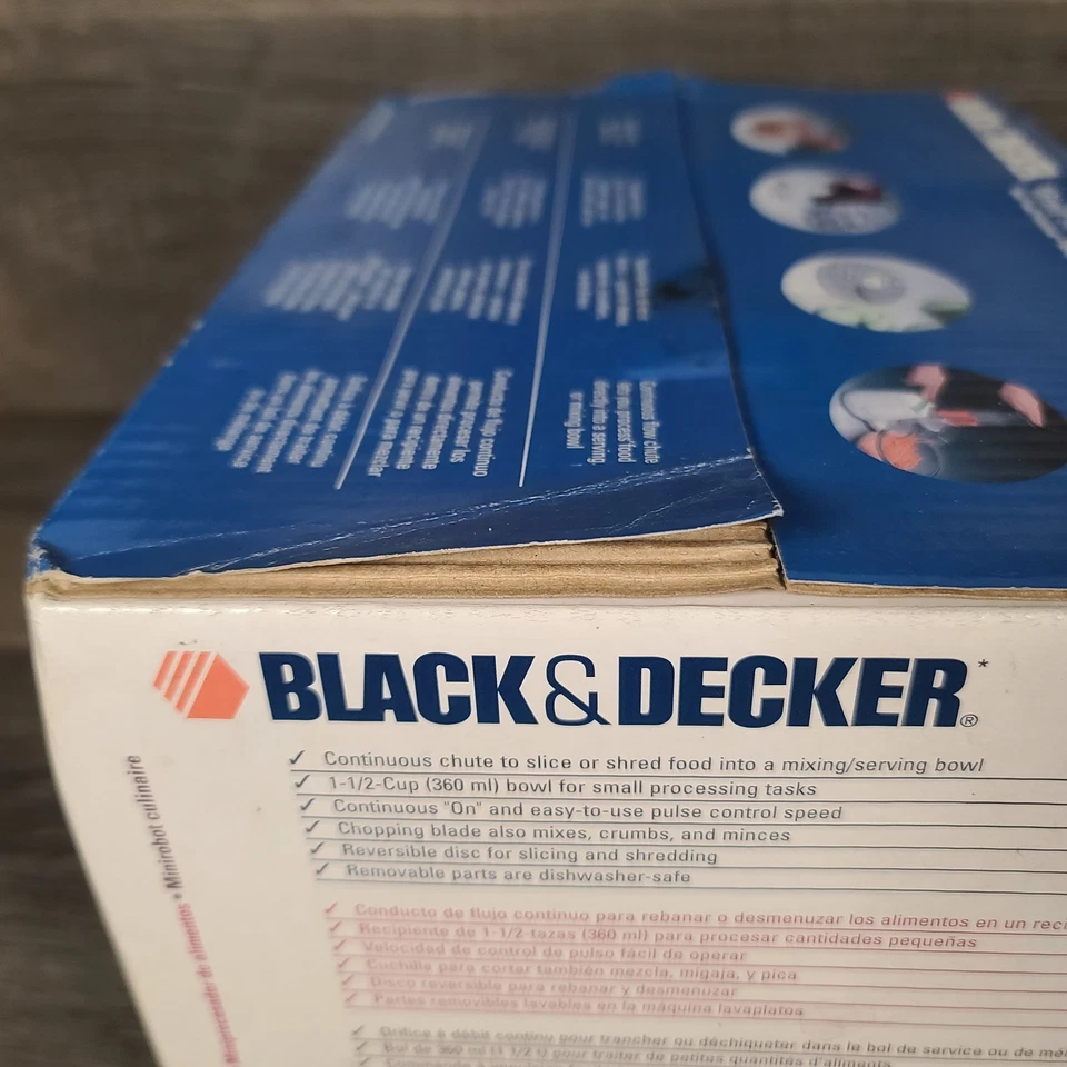 New In Box Black & Decker White Mini Food Processor MFP100 - Image 4 of 4