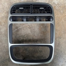 2001-2002 Saturn L200 Silver Radio Vent Bezel Center Dash Trim Oem Defect