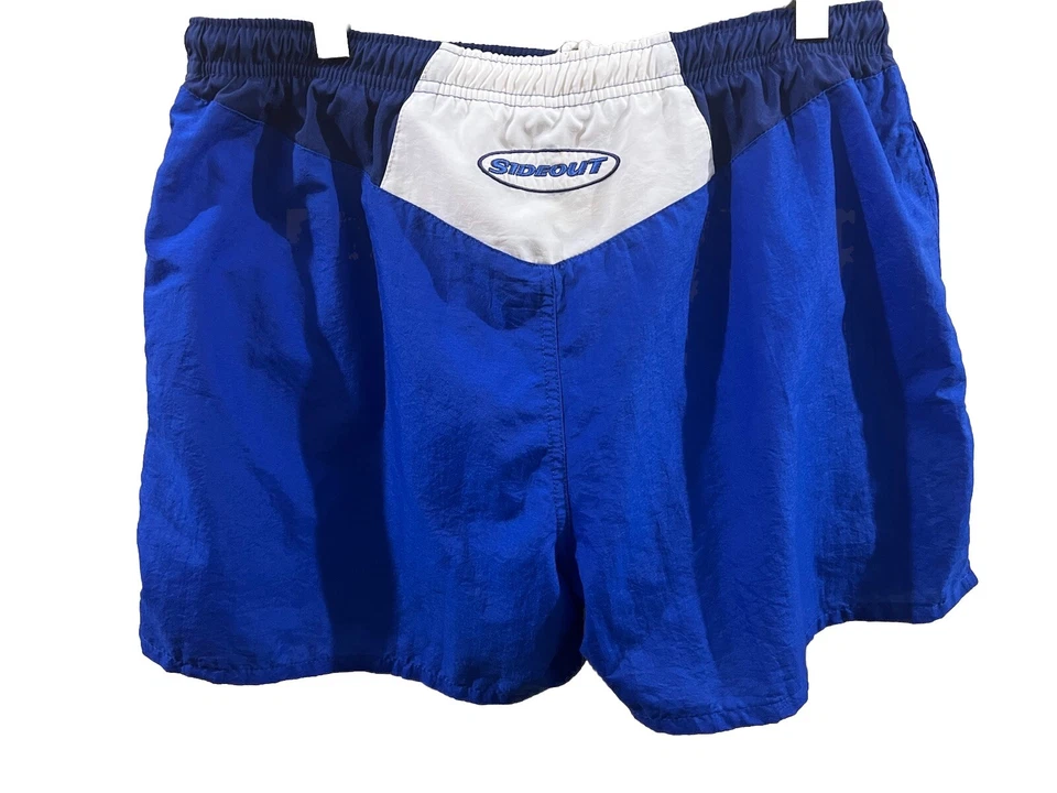 Baúl corto de natación con cordón de voleibol SideOut de colección EE. UU. GRANDES forrado de malla Foto 3 de 4