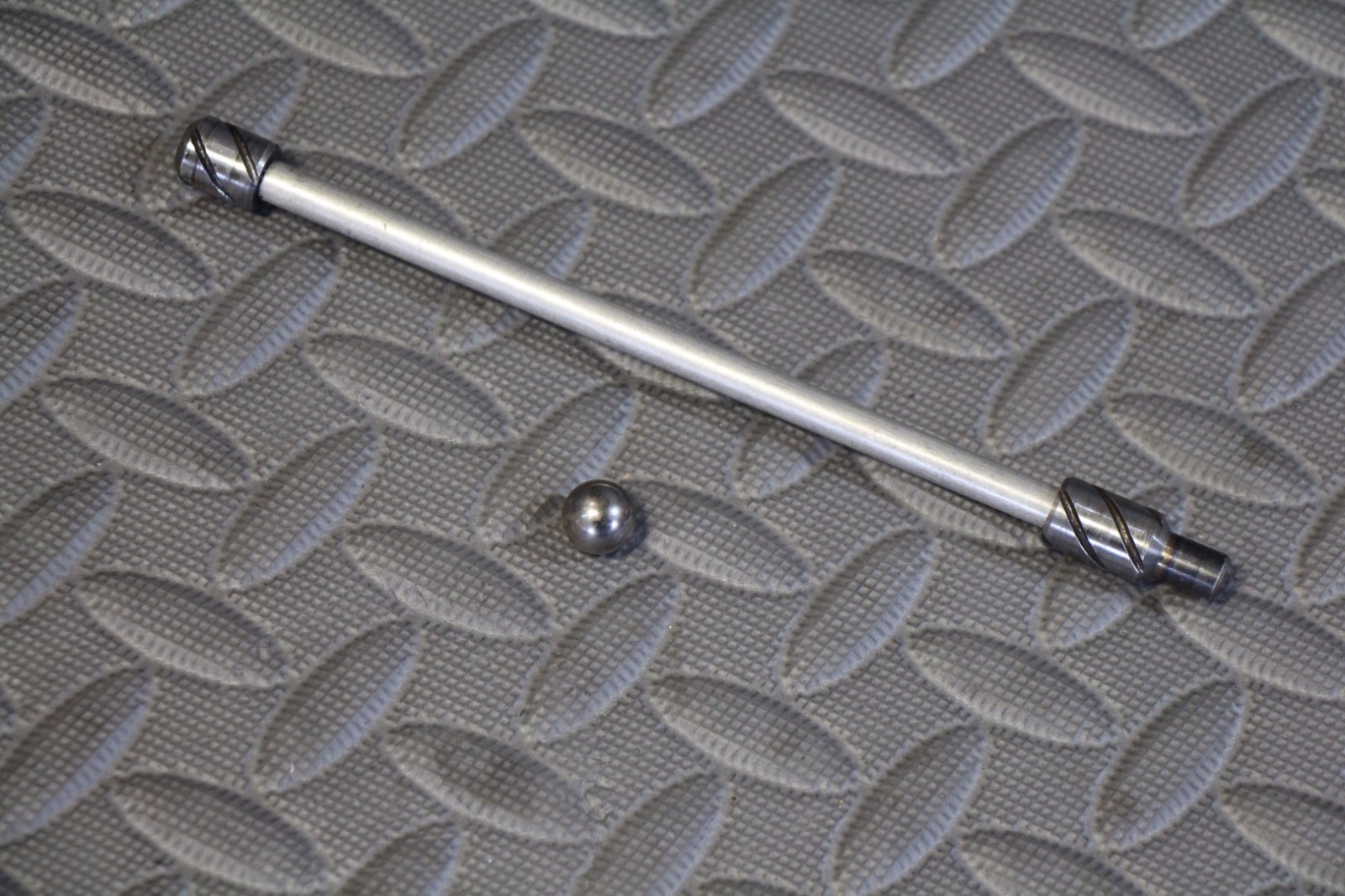 Yamaha YFZ450 clutch PUSH ROD and BALL OEM factory fits 20042009, 2012