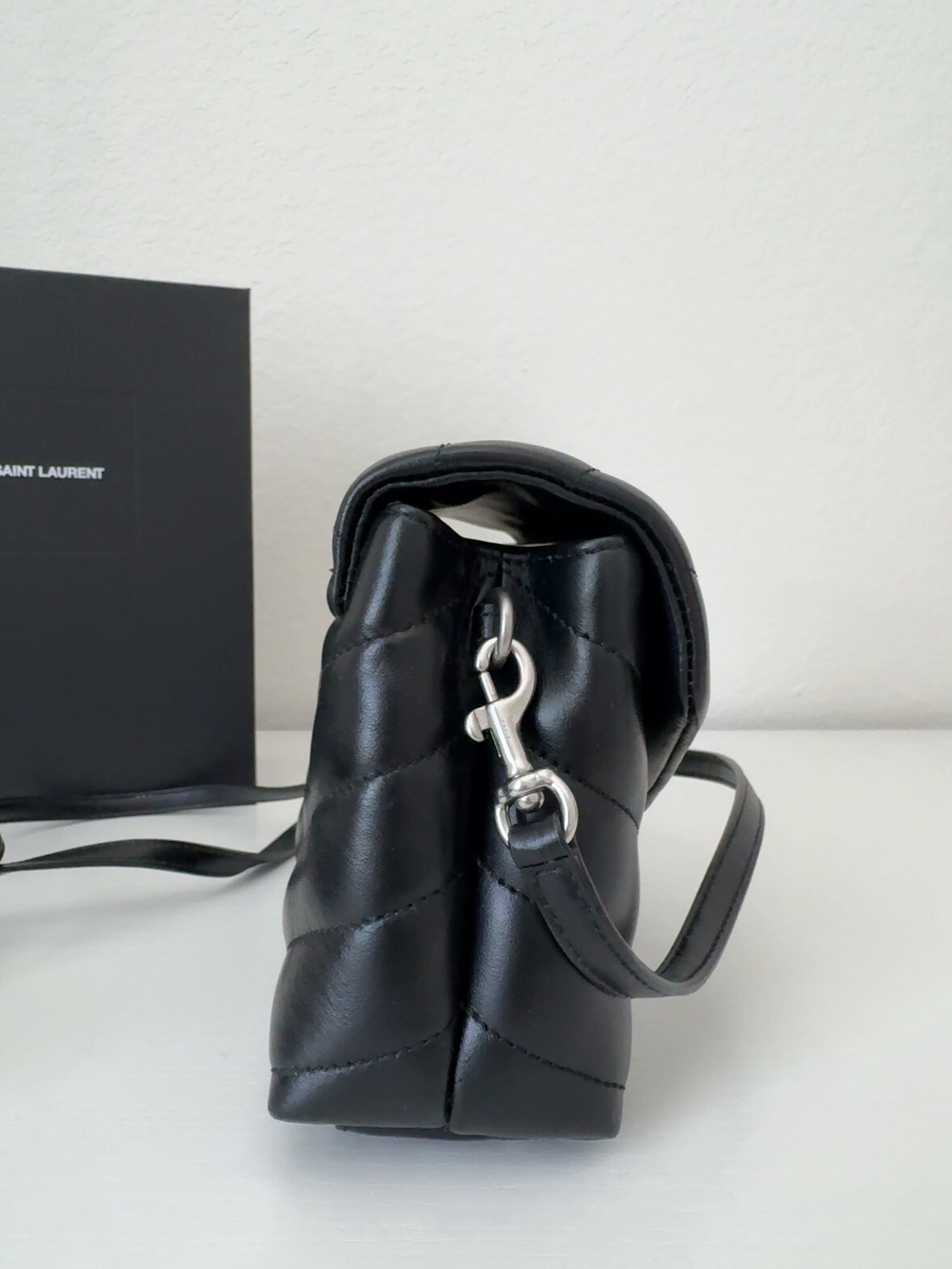 Borsa a tracolla Saint Laurent nera Loulou giocattolo pelle logo argento 15855075