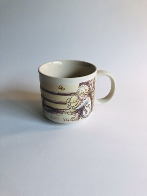 Disney Classic Winnie-The-Pooh Mug