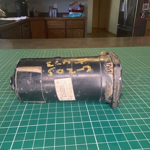 1730000-2, MAC118, Bendix Aircraft Encoding Altimeter Indicator - Picture 8 of 9