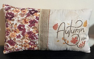 Autumn Vibes print Slim small Cushion