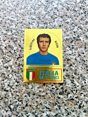 BIGON MEDALLION FIGURE NO. 320 PANINI FOOTBALLERS 1973-74 EXCELLENT WITH VELINA