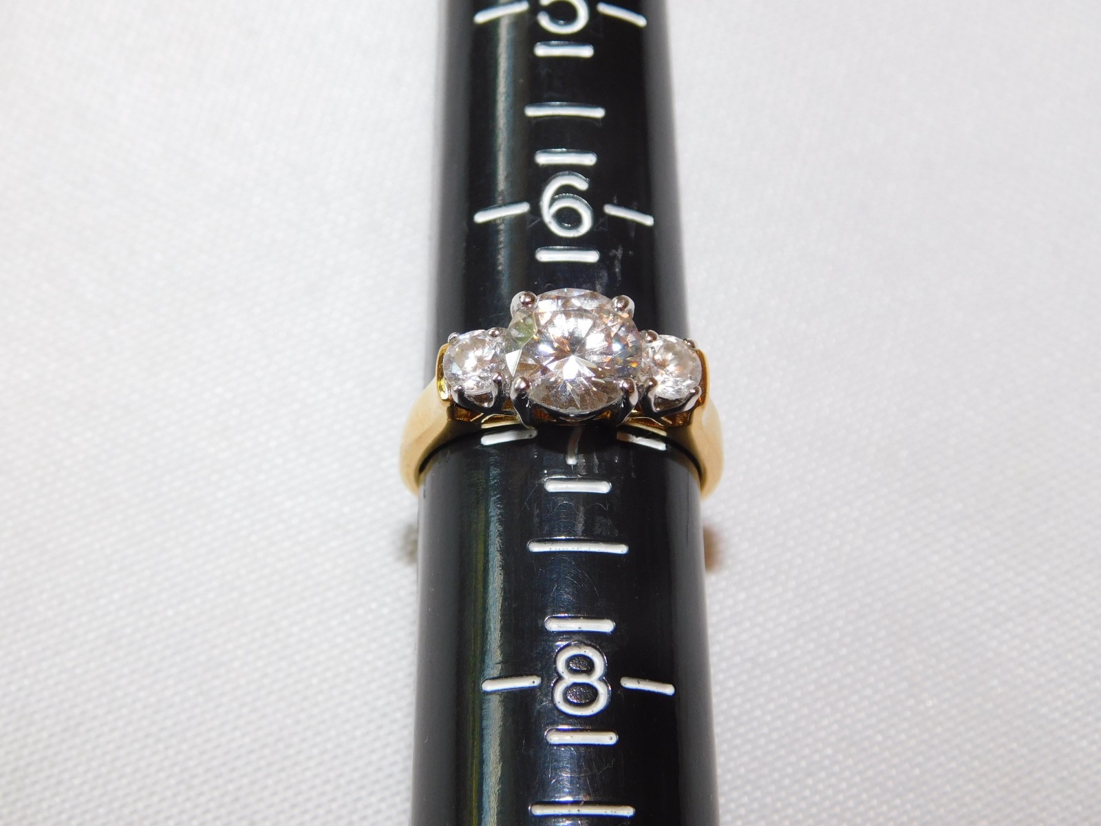 EDCO Three Stone Ring "Past Present Future" Gold … - image 2